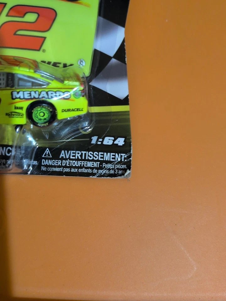 #12 Ryan Blaney 2018 Wave 3 NASCAR Authentics escala 1:64 caja de daños menores Foto 4 de 4