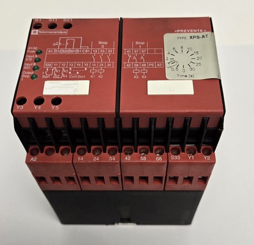 TELEMECANIQUE XPS-AT SAFETY RELAY. (XPSAT5110).