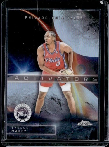 2025 Topps Chrome Tyrese Maxey Base (RAW)