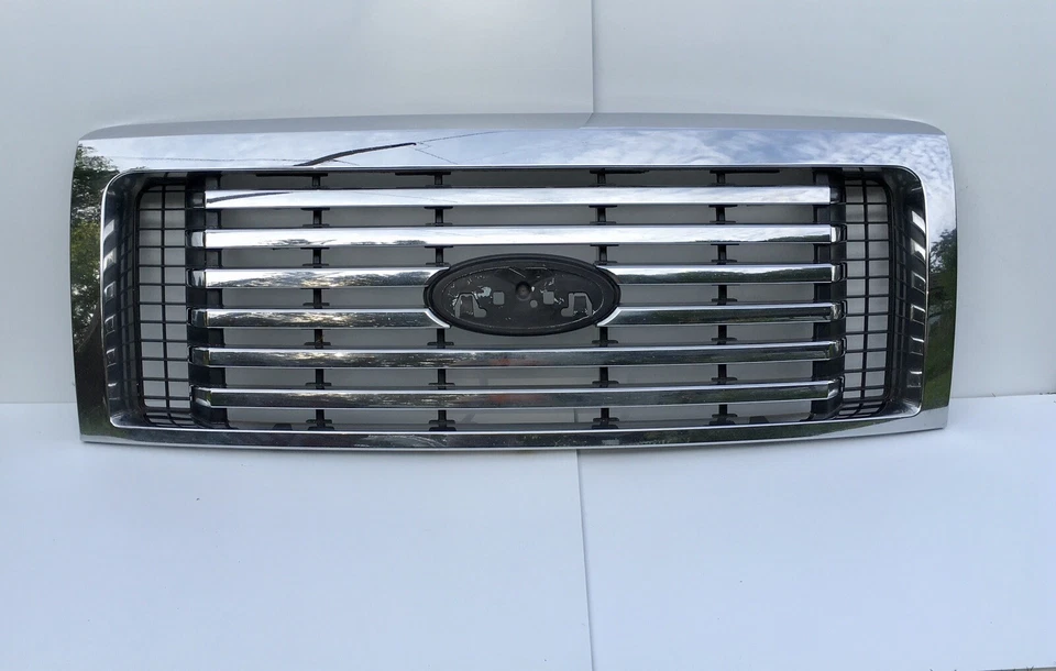 Ford F-150 XLT 2010 2011 2012 OEM parrilla cromada AL3J-8200-OCW Foto 3 de 4