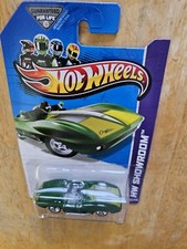 Hotwheels Corvette Stingray, Green; 2013 HW Showroom Series 203/250