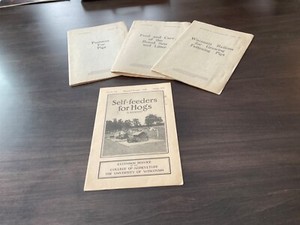 Vintage circular [Self-Feeders for Hogs] by G. BOHSTEDT  by the UNIV. OF WISC.