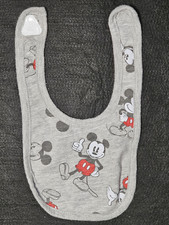 Disney Baby Unisex Mickey Mouse Bib