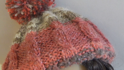 Outfit dolls 14.5 Ruby Red Fashion Friends clothes 15 angora yarn with lurex - Video 1 of 1