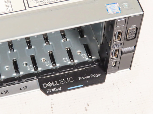 Dell PowerEdge R740xd 24SFF 2x Gold 6140 2.3GHz / 64gb / H730p / 2x 1100w - Picture 2 of 4