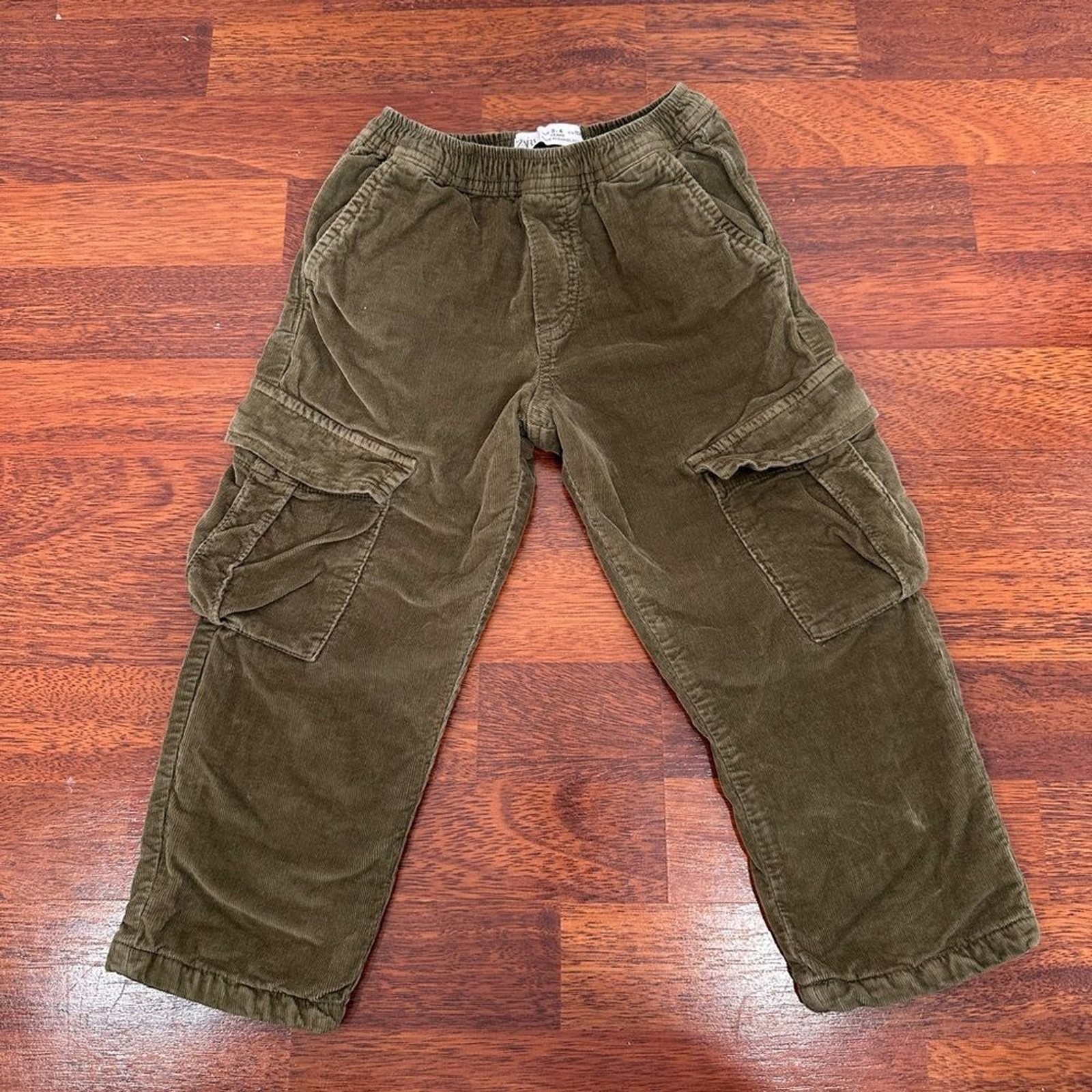 Zara Kids Corduroy Cargo Pants in Olive Green size 3-4 years image 3