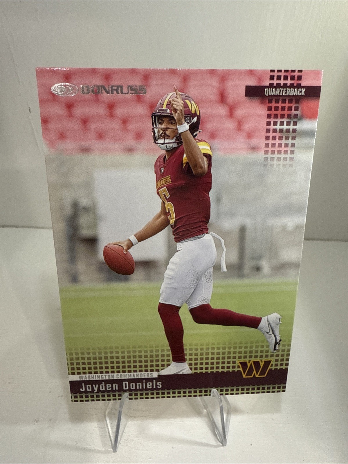 2024 Panini Donruss - Retro 2004 Jayden Daniels #22 (RC)