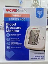 CVS HEALTH WRIST SERIES 400 w BLOOD PRESSURE MONITOR UNIVERSAL SIZE