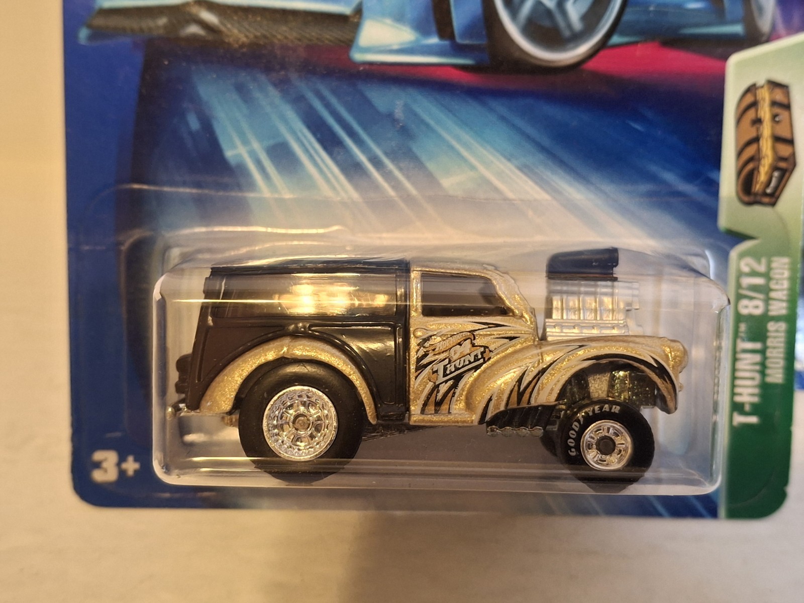 Picture 2 of 5