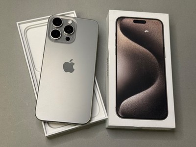 Apple iPhone 15 Pro Max - 256 GB - Natural Titanium (Verizon) for