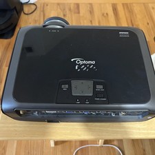 OPTOMA TW766W WIRELESS DLP HD 720p WXGA PROJECTOR, 4000 LUMENS, WORKS GREAT 