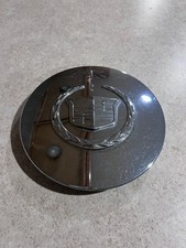 Cadillac Deville Dts Chrome Oem Wheel Rim Center Cap 9593259 1 Small Broken Tab Cadillac Deville Dts Chrome Oem Wheel Rim Center Cap 9593259 1 Small Broken Tab