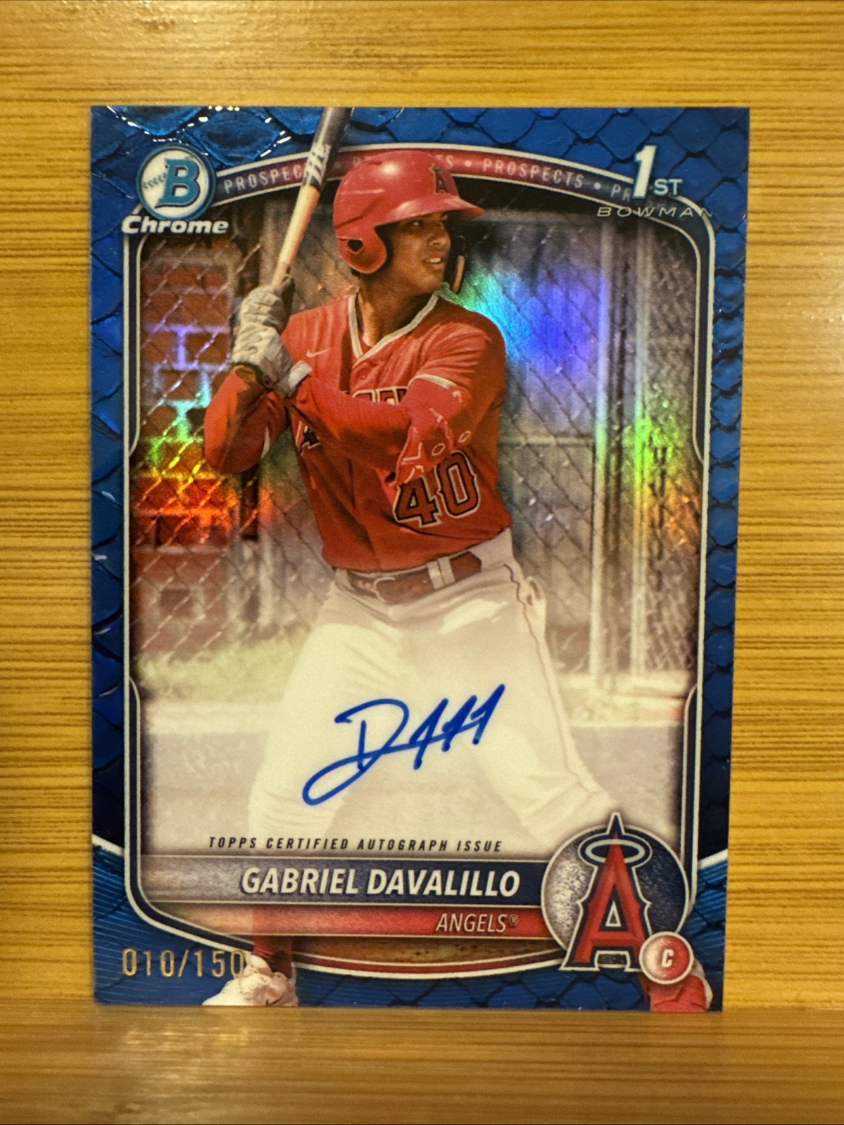 2025 Bowman Chrome GABRIEL DAVALILLO #GD 1st Prospect Blue Reptilian Auto /150