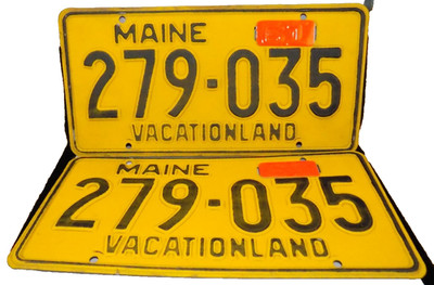 Pair 1961 Tab Maine License Plate  #279-035 All Original