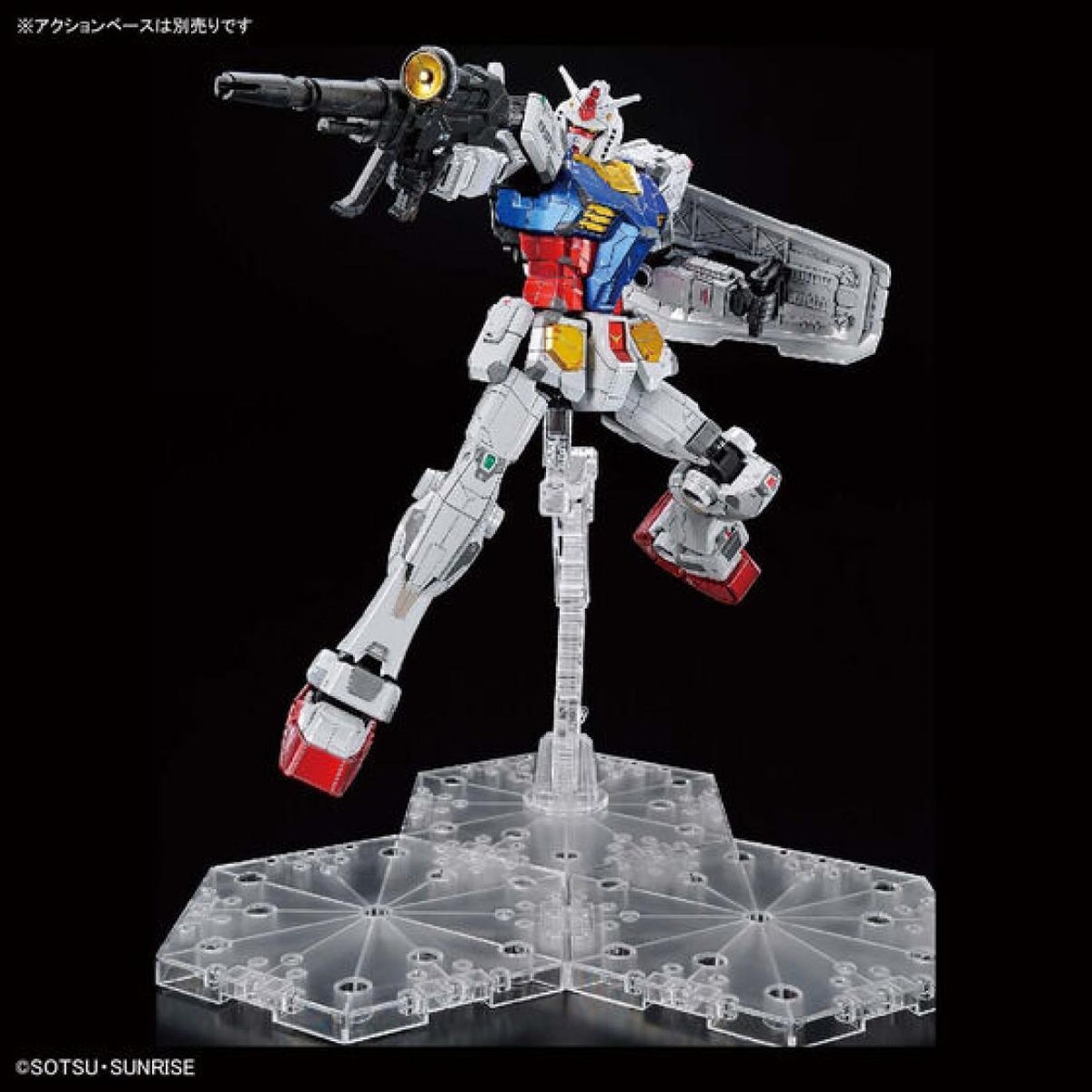 GUNDAM FACTORY YOKOHAMA 1/100 RX-78F00 Gundam Titanium Finish