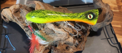 BIG GAME  8'' TOPWATER POPPER, Custom Painted (MOSS GREEN)