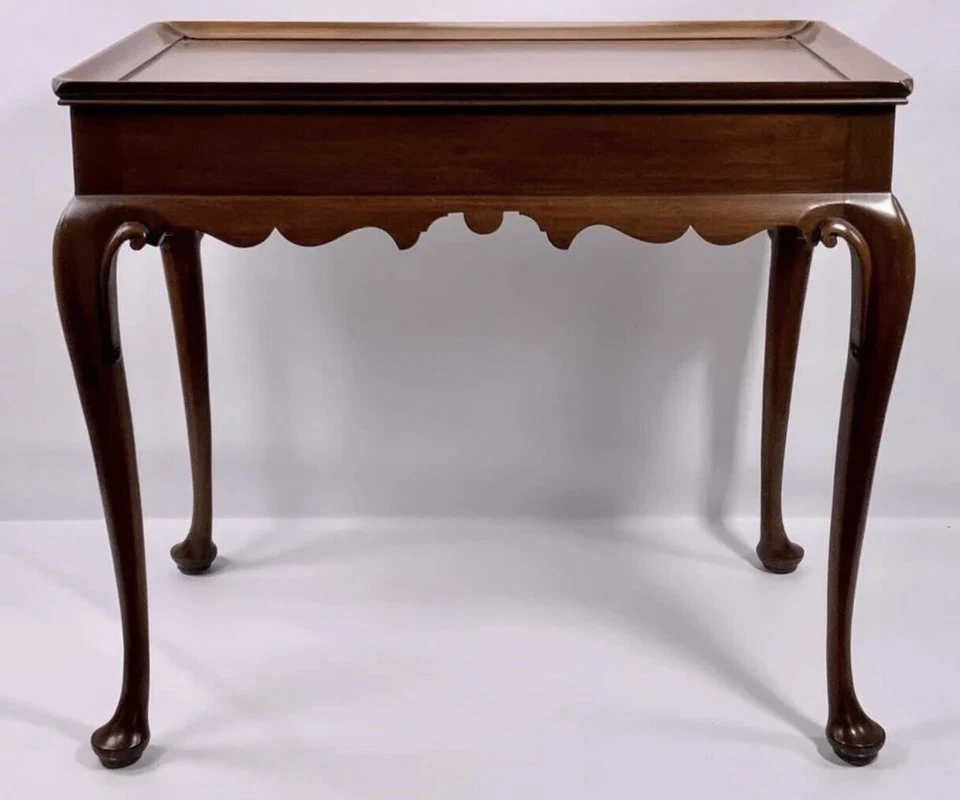 25720EC: HENKEL HARRIS Modelo 5416 Queen Anne Mesa de Té Caoba Foto 3 de 4