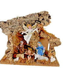 VTG Made in Italy Wood Creche Manger Nativity Set w 8 Attached Pcs 10.25" X 8"