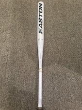 Easton Ghost Unlimited 2023 FP22GHAD10 Fastpitch Softball Bat White