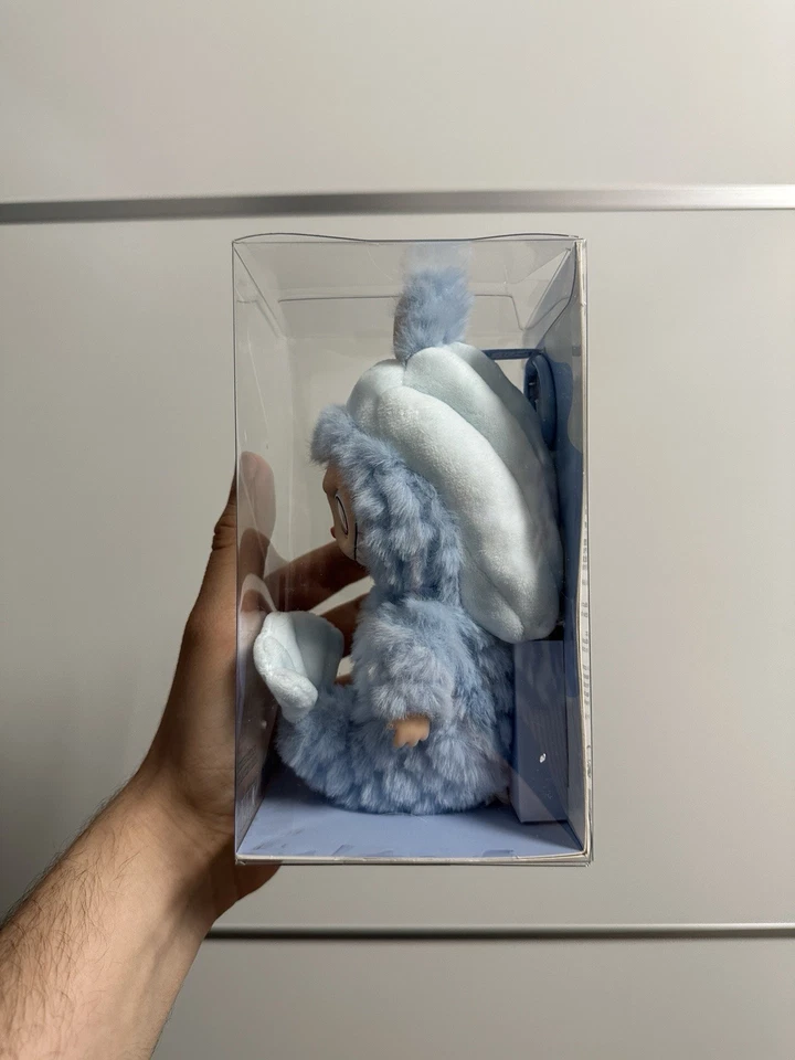 Pop Mart Labubu Hide and Seek In Singapore Series Vinyl Plush Pendant - Photo 3/4