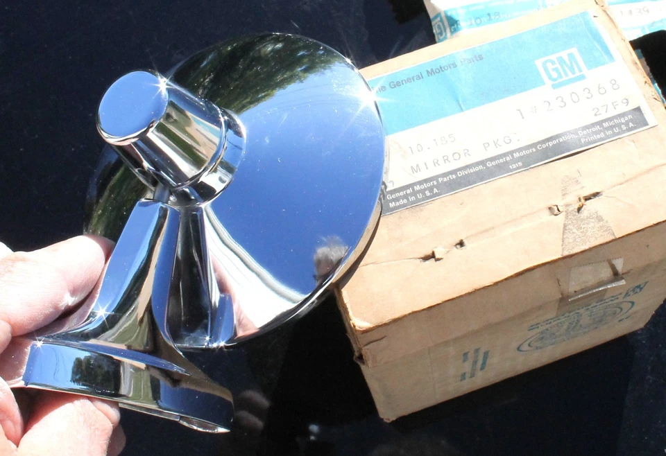 Espejo retrovisor lateral exterior Oldsmobile F85 Cutlass 442 LH 1967 nuevo de lote original #230368 Foto 2 de 4