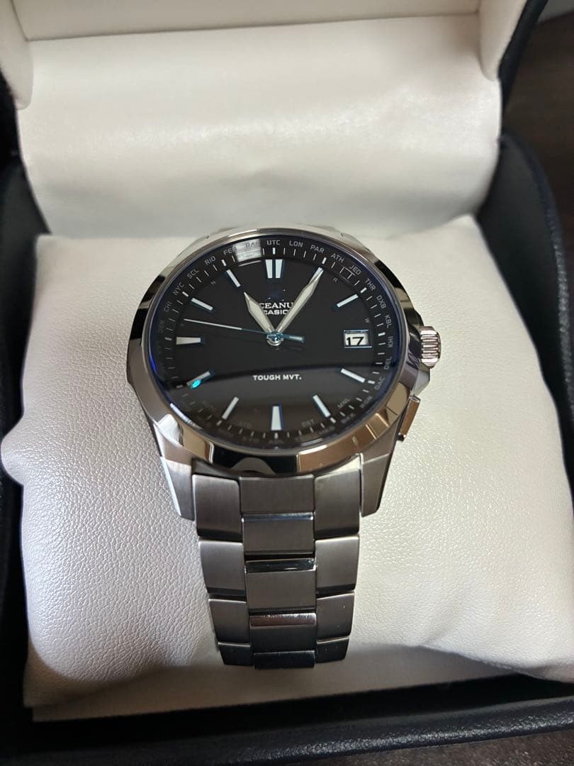 Oceanus OCW-S100-1AJF Solar Radio Watch with Box & Manuals, Used image 2