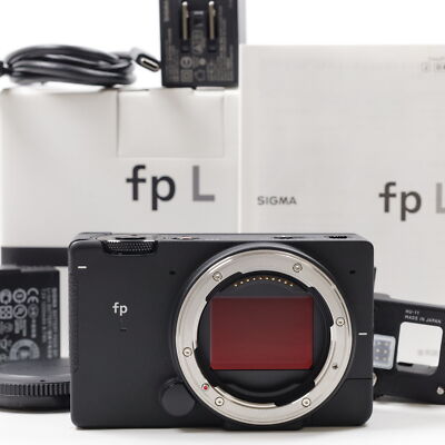 Sigma fp L 61 MP Mirrorless Digital Camera Body [Top Mint] #2432B