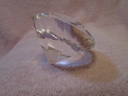 Klarglas Diamant Ringförmiger Briefbeschwerer - Bild 4 von 5