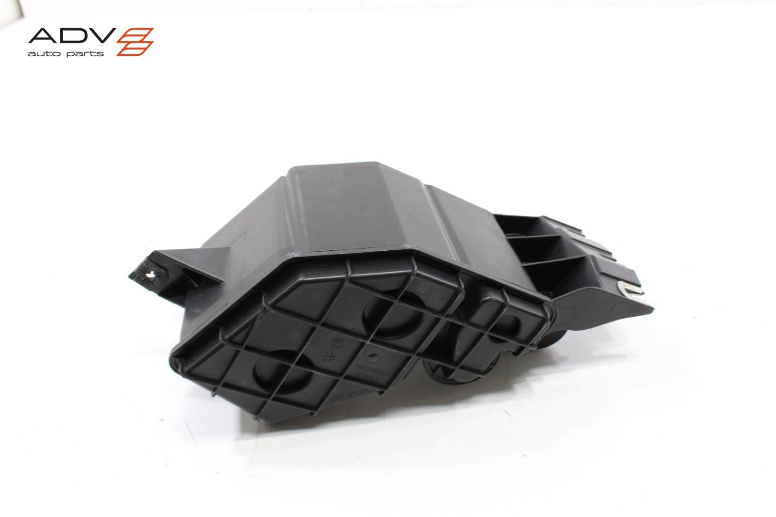 2017 - 2020 MASERATI LEVANTE FUEL VAPOR CANISTER CHARCOAL FILTER OEM