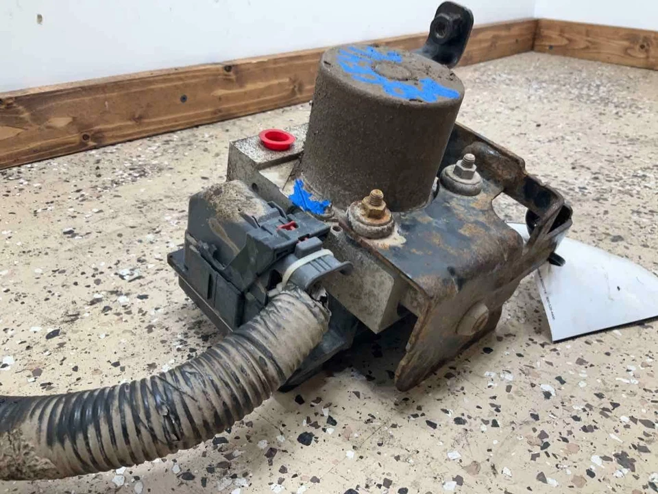 09-13 Chevrolet Silverado 1500 Avalanche Escalade bomba de freio antibloqueio ABS - Imagem 2 de 4