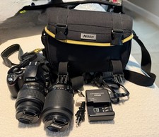 Nikon D60 10MP DSLR Camera Kit w/ Dual VR Zoom Lenses 18-55mm 55-200mm