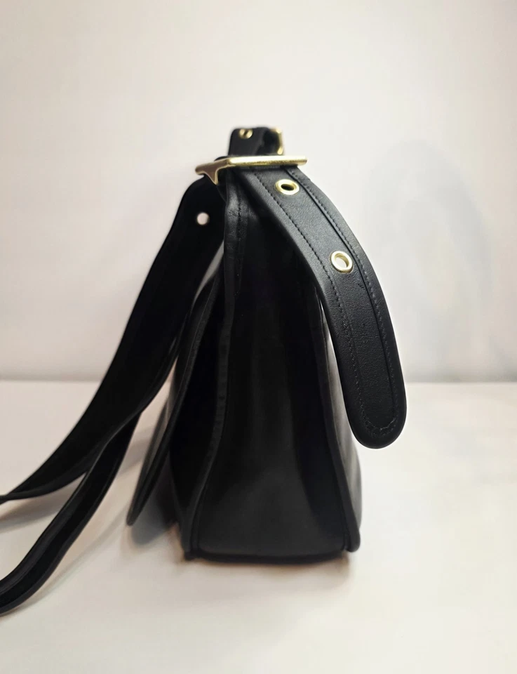 VTG 2000 COACH Saddle Bag Purse Patricia Legacy 9951 Flap Style Black Leather - Image 3 of 4