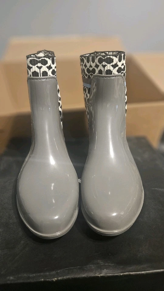 NUEVAS botas de lluvia Coach gris con monograma para mujer 11 Foto 3 de 4