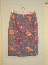Finity Studio Women's 100% Silk Straight Pencil Skirt Size 6 Embroidered Floral