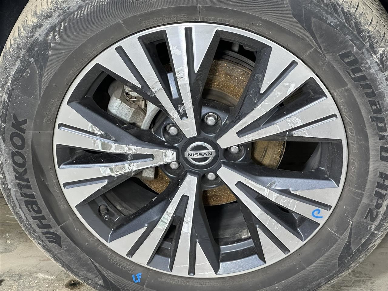 Wheel 18x7-1/2 Alloy 10 Spoke Machined Face Fits 21-23 ROGUE 2717338