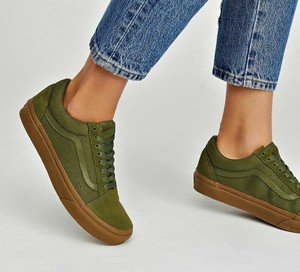 winter moss green vans