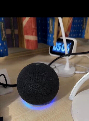 Amazon Echo Dot 5. generacji - inteligentny głośnik z Alexą - super szybka dostawa - Zdjęcie 1 z 1