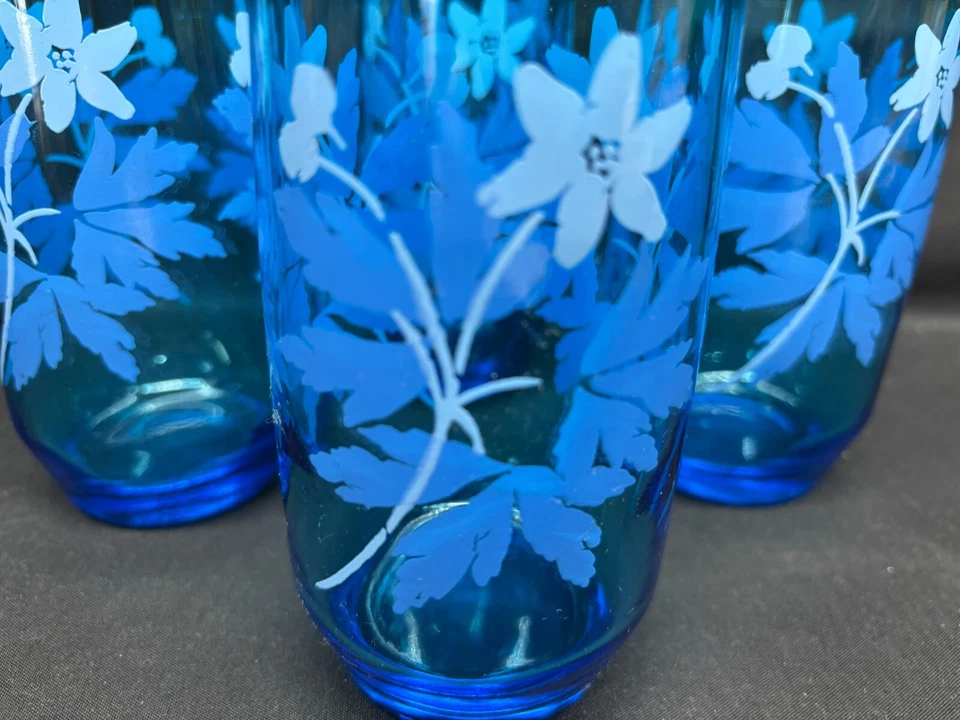 Set of 4 ~ Libbey "BLUE MEADOWS" Floral ~ Glass Tumblers ~ 5" Tall - Image 2 of 4