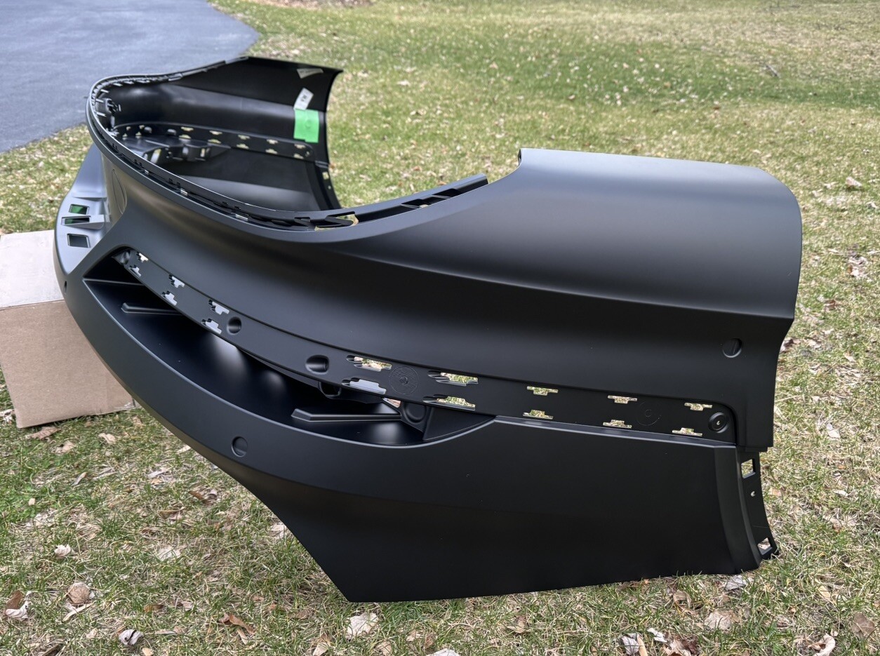 NEW 2020 2021 2022 Bentley Bentayga 2nd Gen Rear Bumper Cover OEM 36A807511M/N