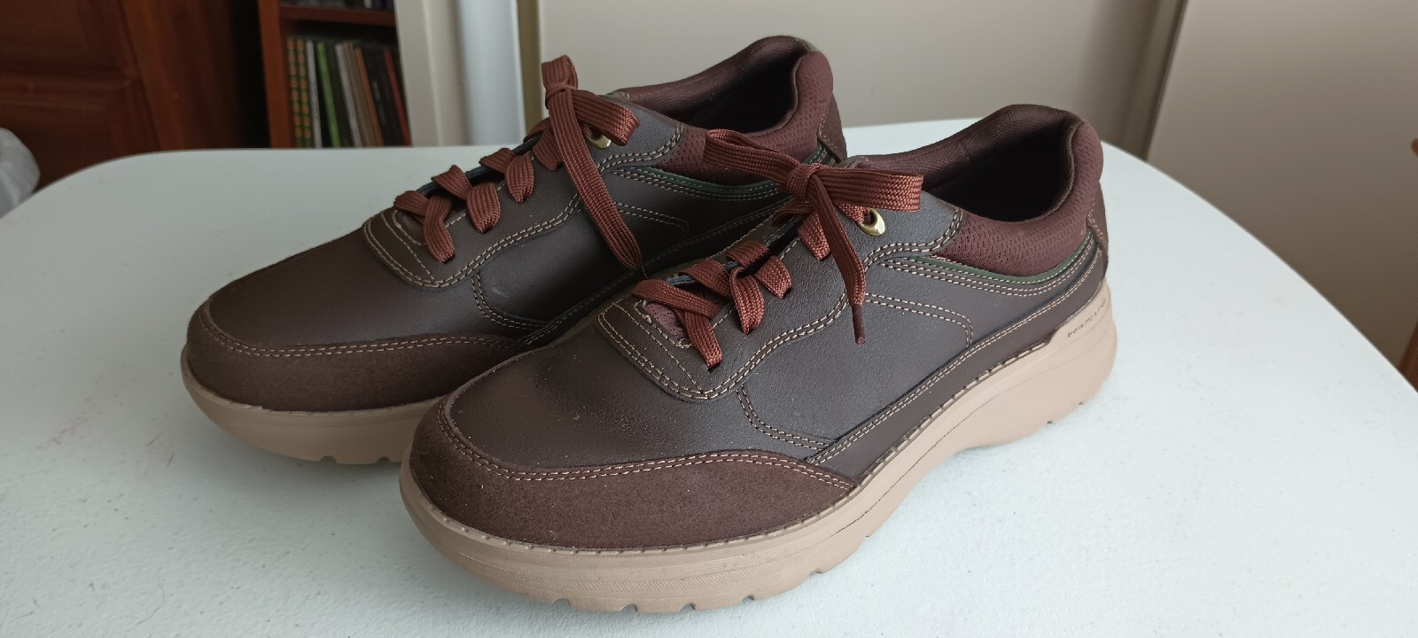 rockport men's prowalker leather walking shoes