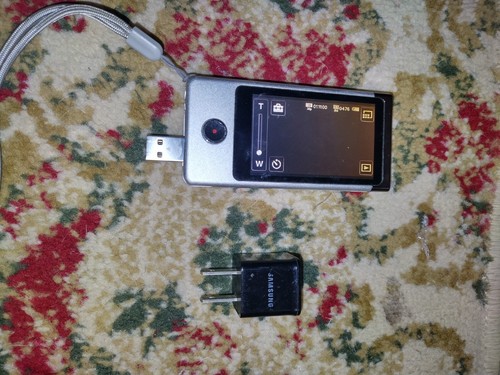 Sony Bloggie Touch Mobile HD Snap Camera Silver MHS-TS10 w/ USB - WORKING Used - Picture 4 of 5