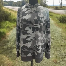 All In Motion Men's Grey Camo Pullover Hoodie Size L with Drawstring Hood