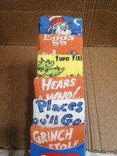Dr Seuss Women  s Casual Crew Socks 6 Pair Grinch Cat in Hat New Open Box novelty