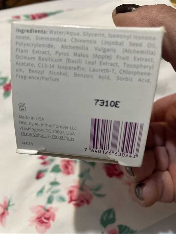 Gel contorno de ojos tensor Alchimie Forever hinchazón ojeras líneas finas Foto 2 de 4