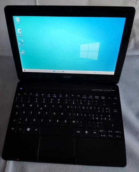 NETBOOK ACER ASPIRE ONE D270 WINDOWS 10 SSD 128 GB 4GB RAM - Immagine 2 di 4