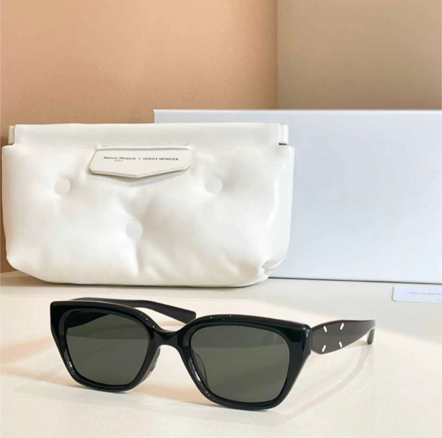 Gentle Monster Maison Margiela MM109 01 Sunglasses Black With Case