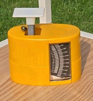 EKS Kingscraft? Kitchen Weighing Scales Retro Kitchy Vintage Works 