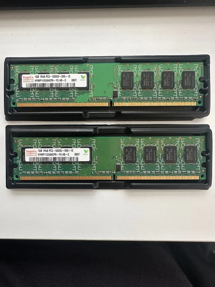 Hynix 2GB (2 x 1GB) 1Rx8 PC2-5300U 555 Desktop RAM HYMP112U64CP8-Y5 AB - Image 3 of 3