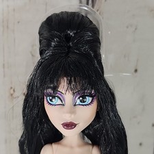 Monster High Skullector Elvira Mistress of the Dark Nude Doll Bat Tattoo 2025