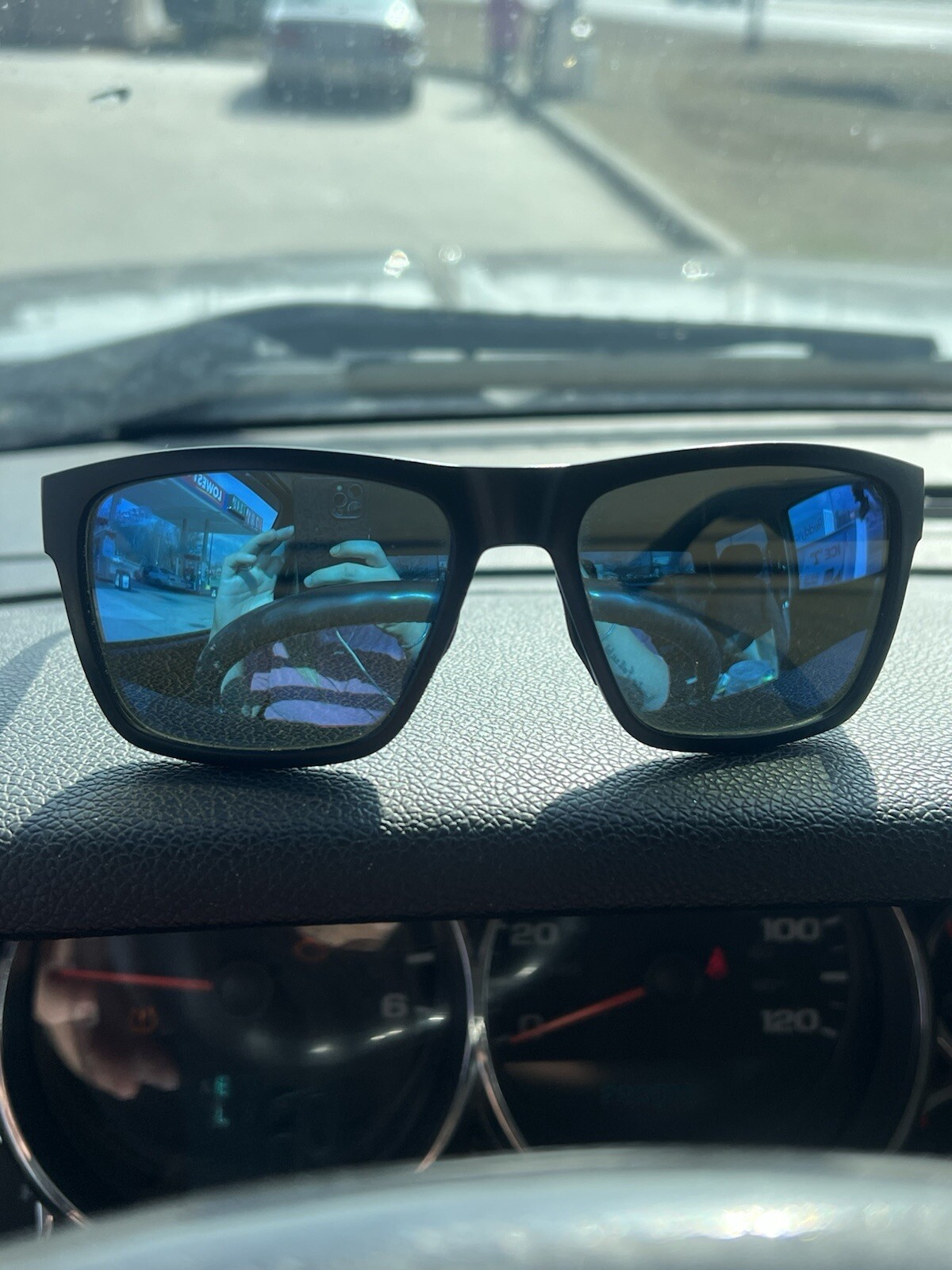 Costa Rincon Men’s Sunglasses